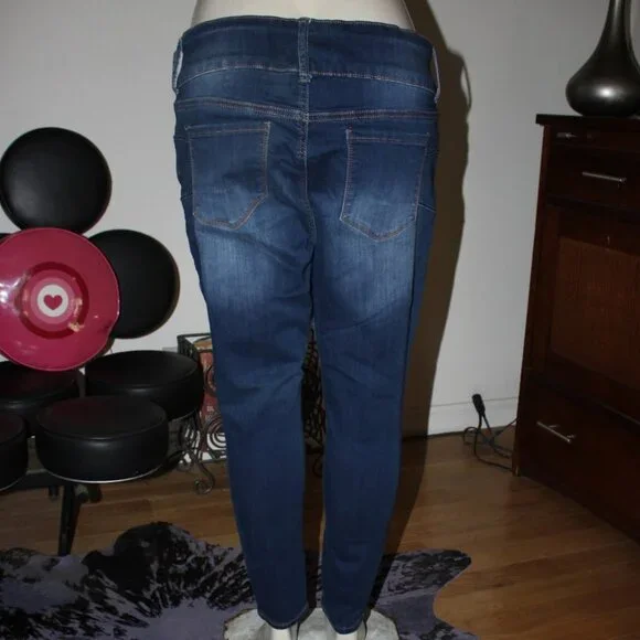 SONG  Skinny Ankle Jeans Sz 17 33" Waist 5 Pocket High Rise Worn 1X - Picture 5 of 8